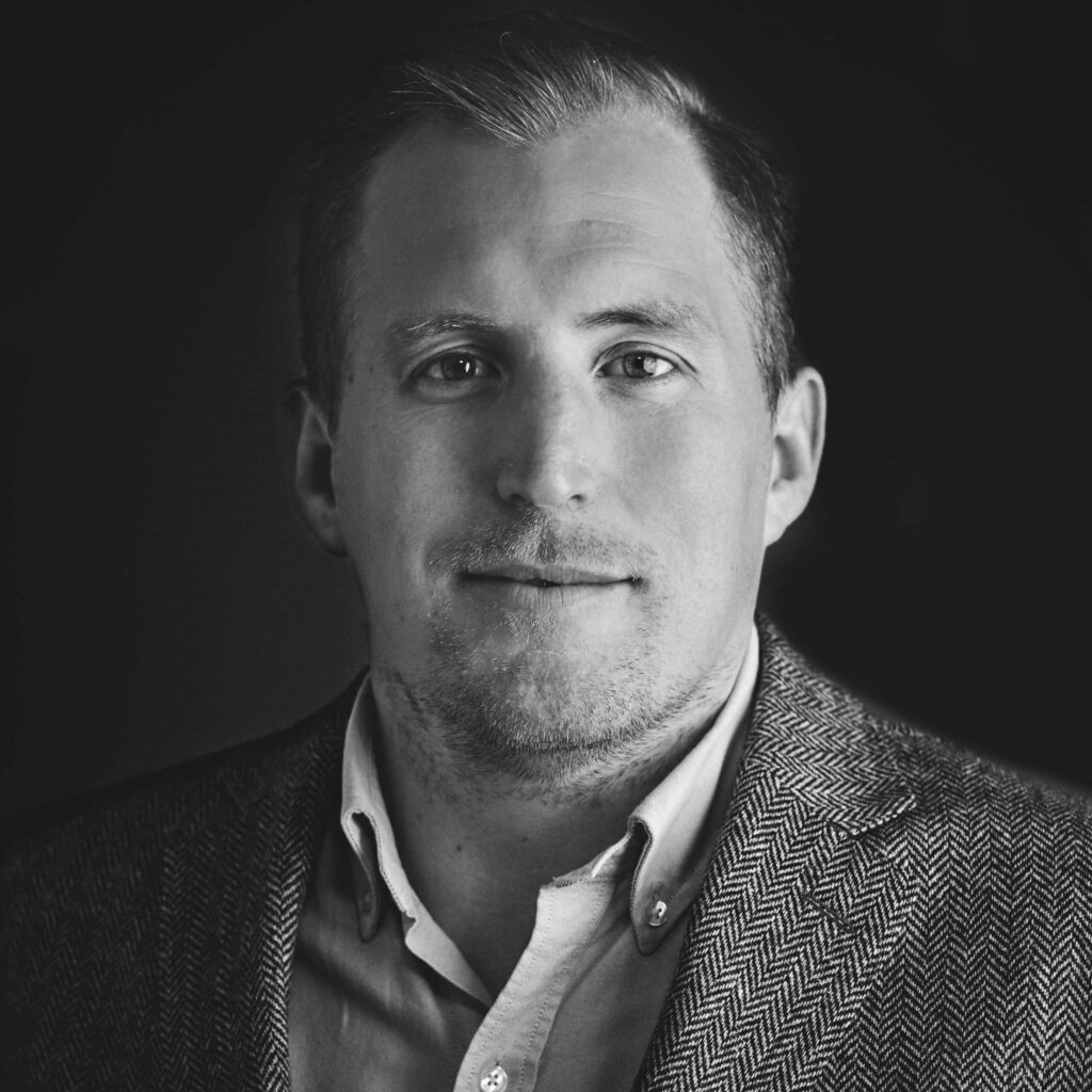 Viktor - Teknisk AEO-arkitekt - bygger strukturen som AI väljer på aireach, AEO & AI SEO byrå i Malmö